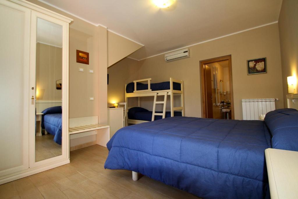 La Chioccia Hotel Valmontone Bilik gambar