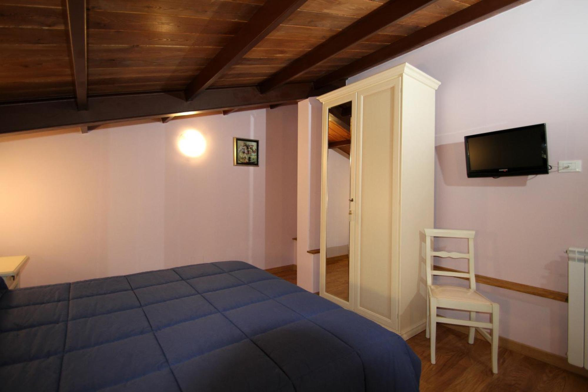 La Chioccia Hotel Valmontone Luaran gambar